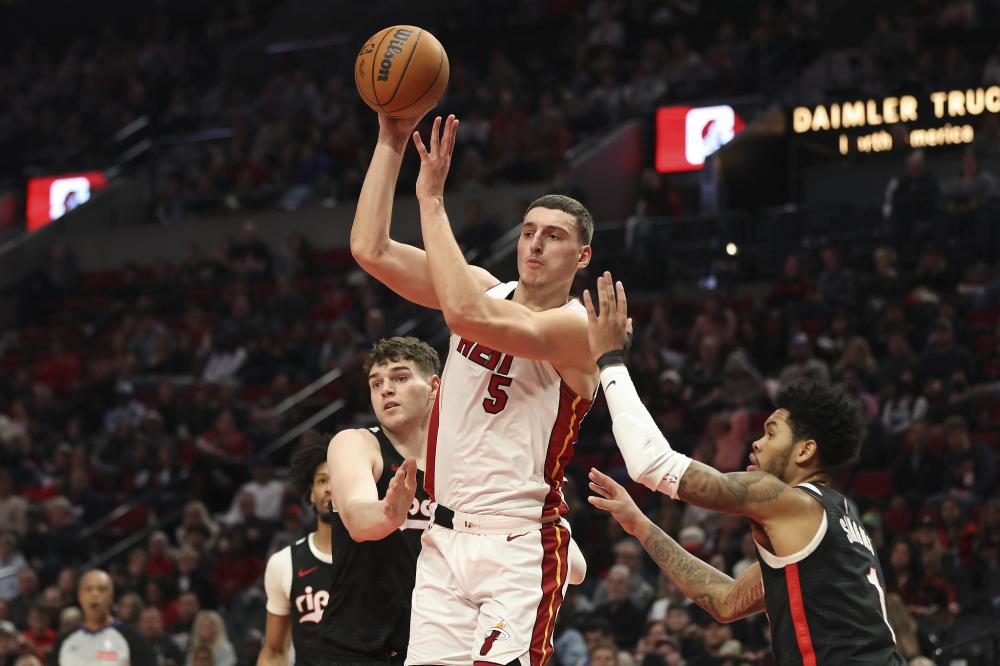 四连胜背后 四连胜背后