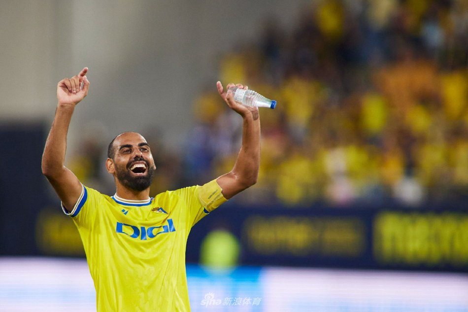 巴塞罗那的 巴塞罗那的